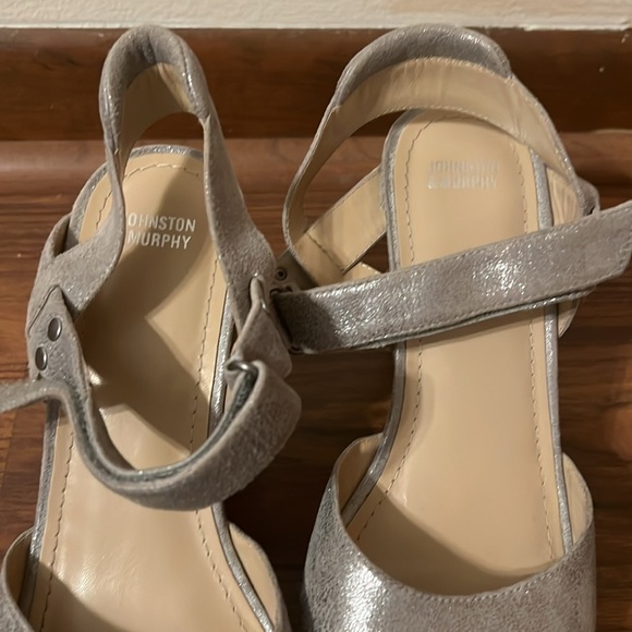 Johnston & Murphy Gold Cork Leather Sandals Size 8 Women's Shoes - Picture 2 of 7